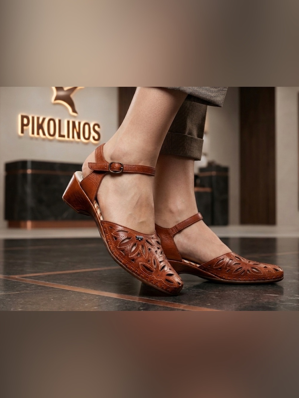 Authentic PIKOLINOS designer signature leather sandals sz 10 Euro 41